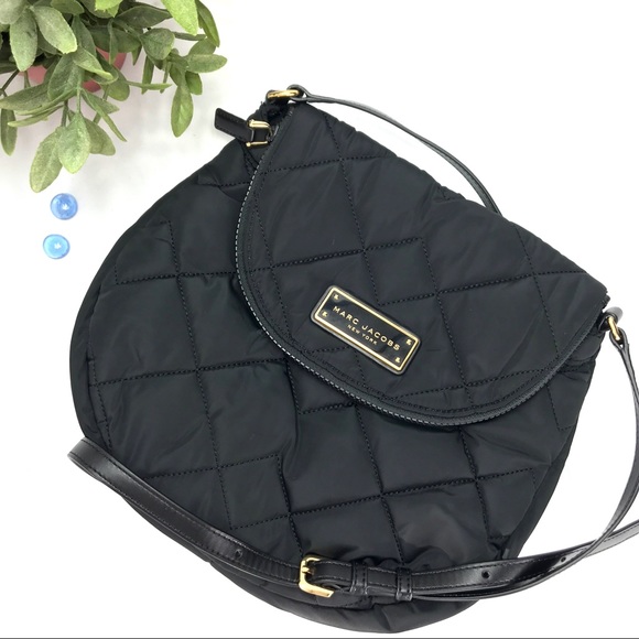marc jacobs quilted nylon messenger